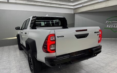 Toyota Hilux VIII, 2024 год, 7 200 000 рублей, 4 фотография