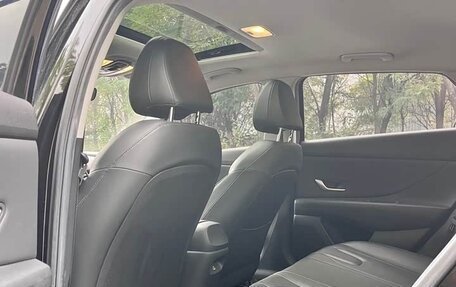 Hyundai Elantra, 2021 год, 1 570 000 рублей, 10 фотография