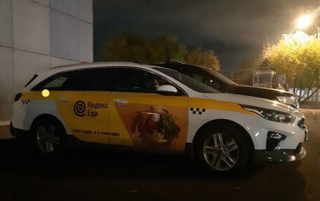 KIA cee'd III, 2019 год, 1 400 000 рублей, 8 фотография