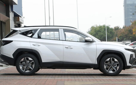 Hyundai Tucson, 2022 год, 2 250 000 рублей, 6 фотография