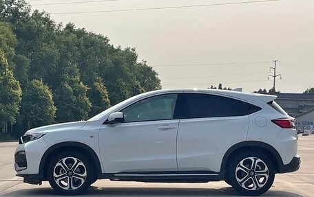 Honda HR-V II, 2022 год, 1 630 000 рублей, 5 фотография