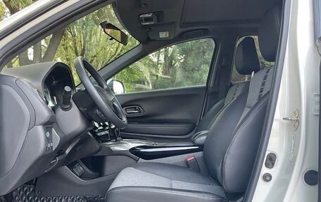 Honda HR-V II, 2022 год, 1 630 000 рублей, 10 фотография