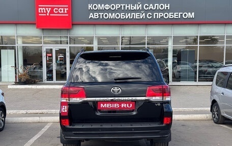 Toyota Land Cruiser 200, 2020 год, 6 700 000 рублей, 5 фотография