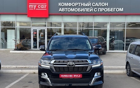 Toyota Land Cruiser 200, 2020 год, 6 700 000 рублей, 2 фотография