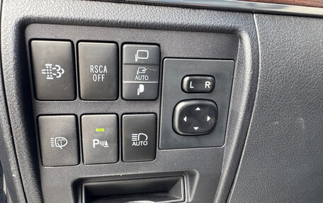 Toyota Land Cruiser 200, 2020 год, 6 700 000 рублей, 19 фотография