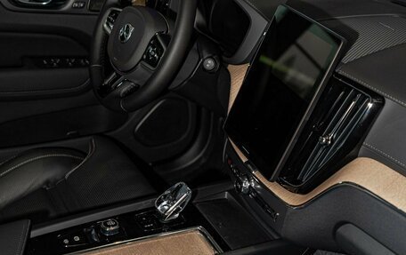 Volvo XC60 II, 2025 год, 9 600 000 рублей, 12 фотография