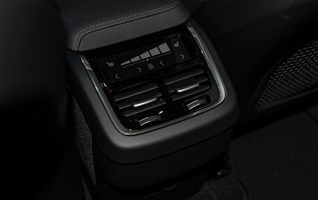 Volvo XC60 II, 2025 год, 9 600 000 рублей, 20 фотография