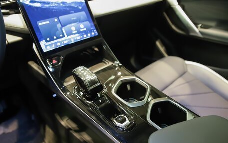 Geely Atlas, 2024 год, 3 818 000 рублей, 12 фотография