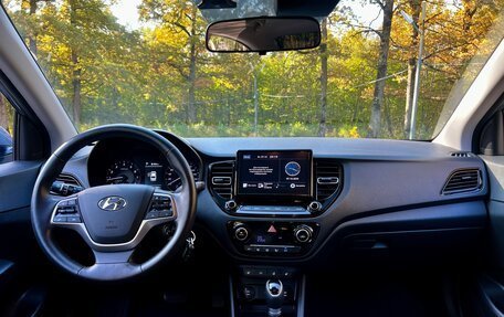 Hyundai Solaris II рестайлинг, 2020 год, 1 920 000 рублей, 13 фотография
