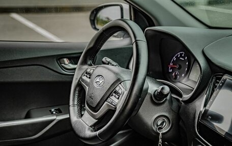 Hyundai Solaris II рестайлинг, 2017 год, 990 000 рублей, 20 фотография