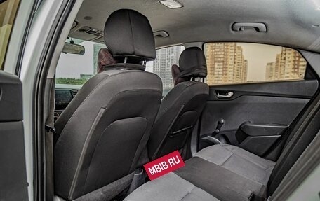 Hyundai Solaris II рестайлинг, 2017 год, 990 000 рублей, 24 фотография