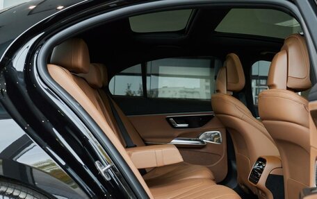 Mercedes-Benz E-Класс, 2025 год, 10 900 000 рублей, 12 фотография