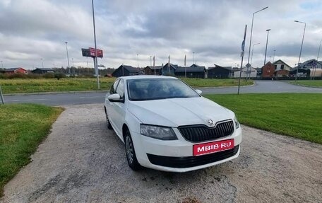 Skoda Octavia, 2016 год, 385 000 рублей, 2 фотография