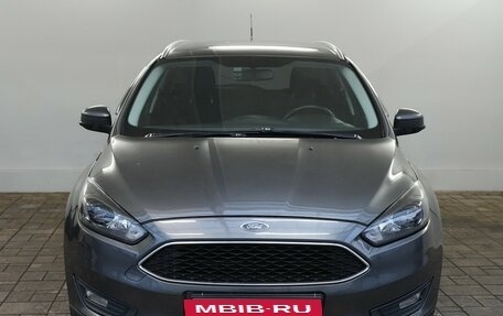 Ford Focus III, 2017 год, 967 000 рублей, 2 фотография