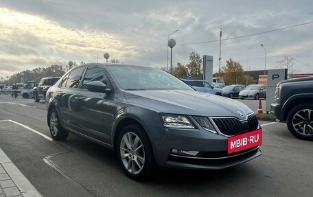 Skoda Octavia, 2019 год, 1 999 000 рублей, 2 фотография
