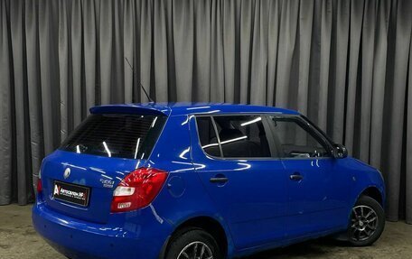 Skoda Fabia II, 2009 год, 299 777 рублей, 3 фотография