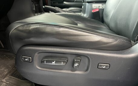Lexus LX III, 2011 год, 3 300 000 рублей, 12 фотография
