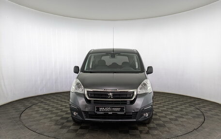 Peugeot Partner II рестайлинг 2, 2022 год, 2 350 000 рублей, 2 фотография
