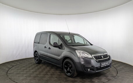 Peugeot Partner II рестайлинг 2, 2022 год, 2 350 000 рублей, 3 фотография