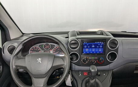 Peugeot Partner II рестайлинг 2, 2022 год, 2 350 000 рублей, 26 фотография