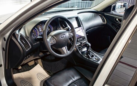 Infiniti Q50 I рестайлинг, 2014 год, 1 595 000 рублей, 12 фотография