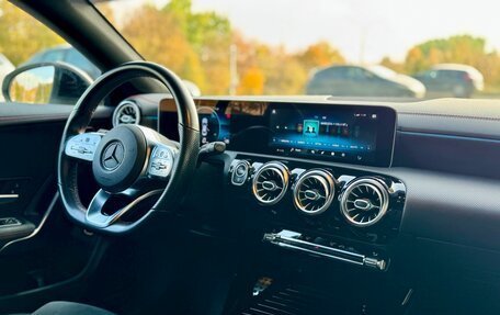 Mercedes-Benz CLA, 2020 год, 2 990 000 рублей, 13 фотография