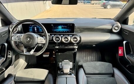 Mercedes-Benz CLA, 2020 год, 2 990 000 рублей, 19 фотография
