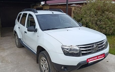 Renault Duster I рестайлинг, 2014 год, 1 190 000 рублей, 2 фотография