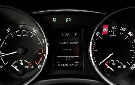 Skoda Superb III рестайлинг, 2014 год, 1 270 000 рублей, 17 фотография