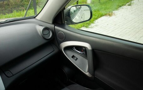 Toyota RAV4, 2008 год, 1 185 000 рублей, 38 фотография