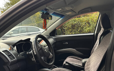 Mitsubishi Outlander III рестайлинг 3, 2008 год, 900 000 рублей, 7 фотография