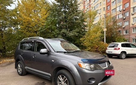 Mitsubishi Outlander III рестайлинг 3, 2008 год, 900 000 рублей, 12 фотография