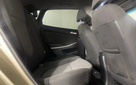 Hyundai Solaris II рестайлинг, 2012 год, 674 000 рублей, 23 фотография