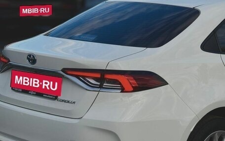 Toyota Corolla, 2021 год, 1 990 000 рублей, 9 фотография