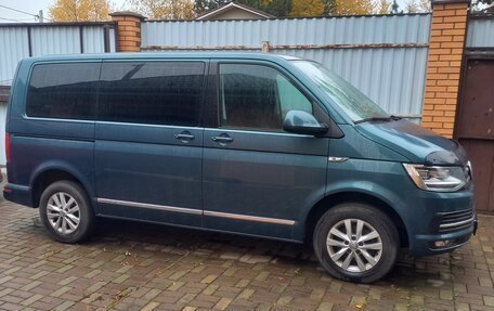 Volkswagen Caravelle T6 рестайлинг, 2016 год, 1 фотография