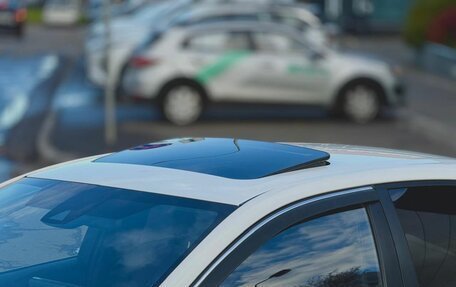 Toyota Corolla, 2021 год, 1 990 000 рублей, 11 фотография