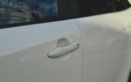 Toyota Corolla, 2021 год, 1 990 000 рублей, 12 фотография