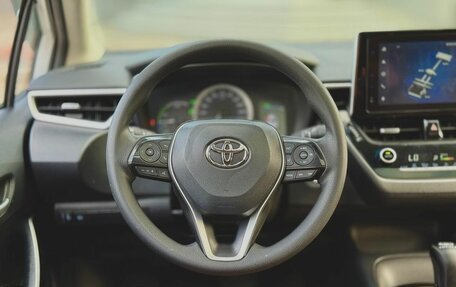 Toyota Corolla, 2021 год, 1 990 000 рублей, 20 фотография