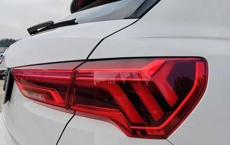 Audi Q3, 2022 год, 2 480 000 рублей, 15 фотография