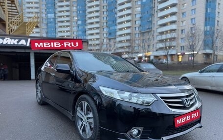 Honda Accord VIII рестайлинг, 2012 год, 1 100 000 рублей, 1 фотография