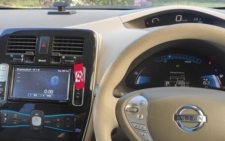 Nissan Leaf I, 2011 год, 410 000 рублей, 17 фотография