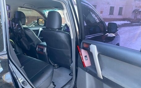 Toyota Land Cruiser Prado 150 рестайлинг 2, 2010 год, 2 500 000 рублей, 7 фотография