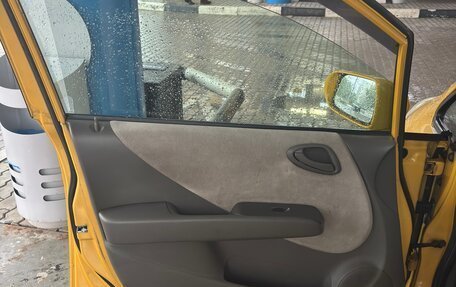 Honda Fit III, 2005 год, 320 000 рублей, 22 фотография