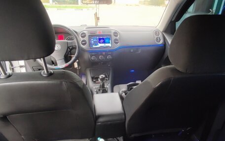 Volkswagen Tiguan I, 2009 год, 1 000 000 рублей, 12 фотография