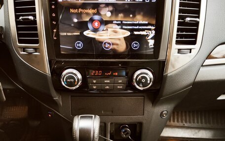 Mitsubishi Pajero IV, 2021 год, 4 000 000 рублей, 15 фотография