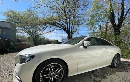 Mercedes-Benz E-Класс, 2017 год, 3 900 000 рублей, 4 фотография