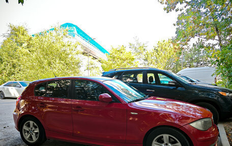 BMW 1 серия, 2010 год, 800 000 рублей, 9 фотография