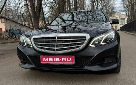 Mercedes-Benz E-Класс, 2013 год, 1 810 000 рублей, 1 фотография