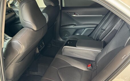 Toyota Camry, 2021 год, 3 900 000 рублей, 12 фотография