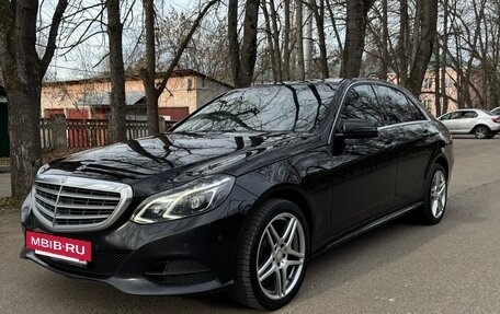 Mercedes-Benz E-Класс, 2013 год, 1 810 000 рублей, 2 фотография